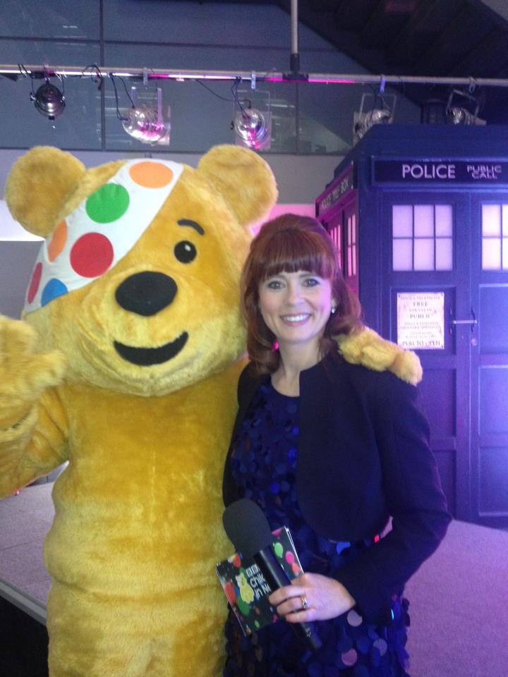 480696_10151420994509985_1657276772_n joanne and pudsey