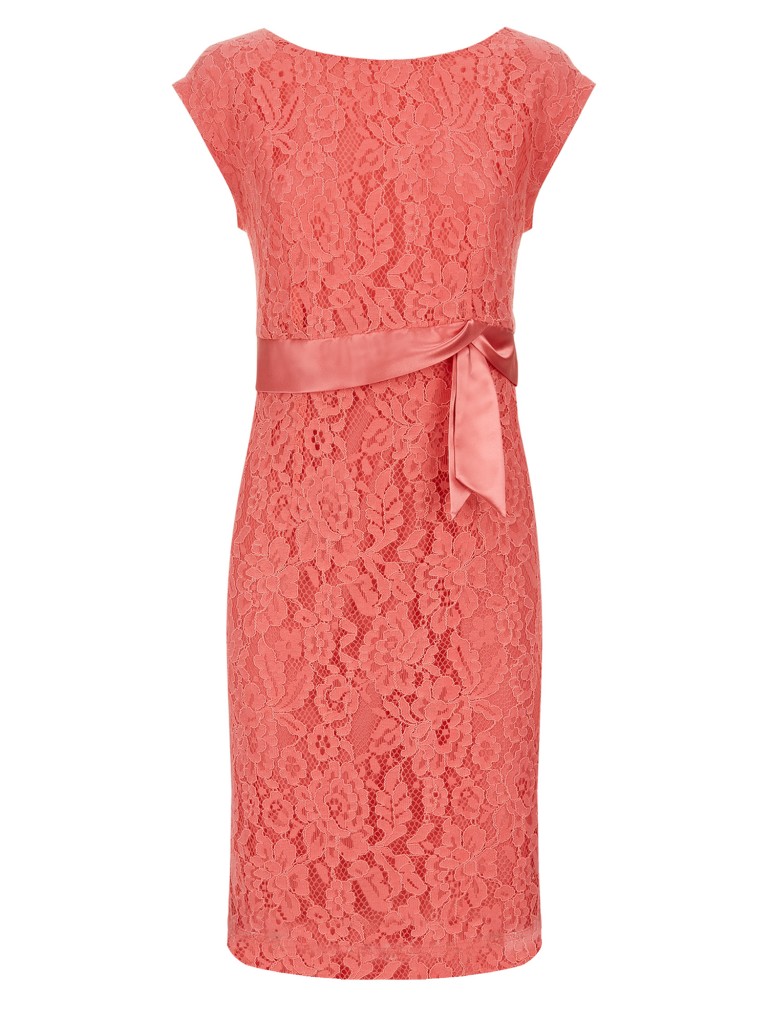 VINTAGE LACE SHIFT DRESS Item No. 060036748 £129.00  Click to visit Kaliko