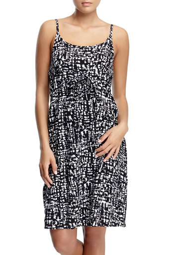 Black and White Graphic Print Dress Price: £20.00 click to visit Wallis