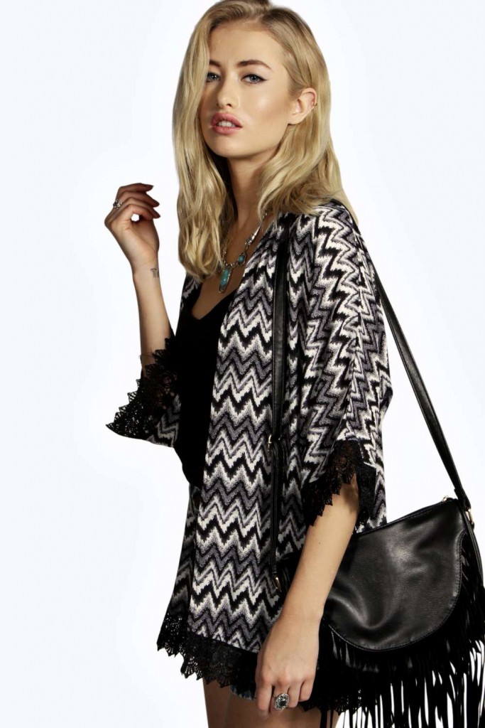 Scarlett Zig Zag Print Crochet Trim Kimono £18 click to visit Boohoo