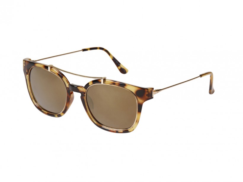 Chi Chi Chloe Sunglasses £14.99 click to visit Chi Chi London