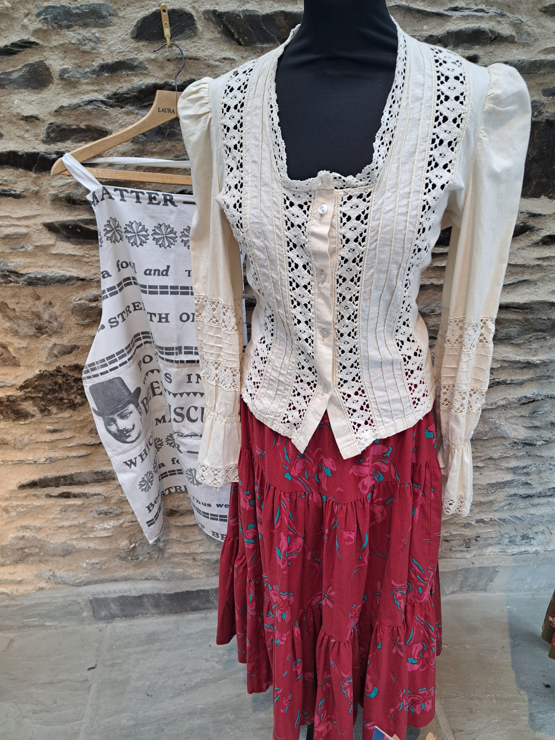 Laura Blogspot Laura Ashley Exhibition At MOMA Machynlleth - fashionmommy's Blog